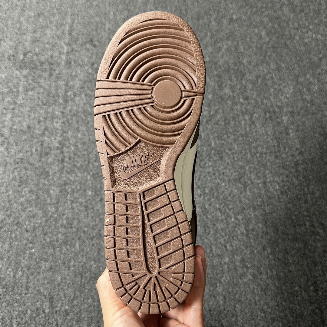Nike Dunk Low Cacao Wow · CMB3 — תמונה 4