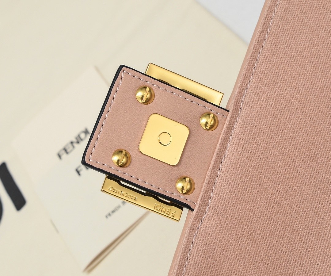 Fendi Baguette · W9K2 — תמונה 6