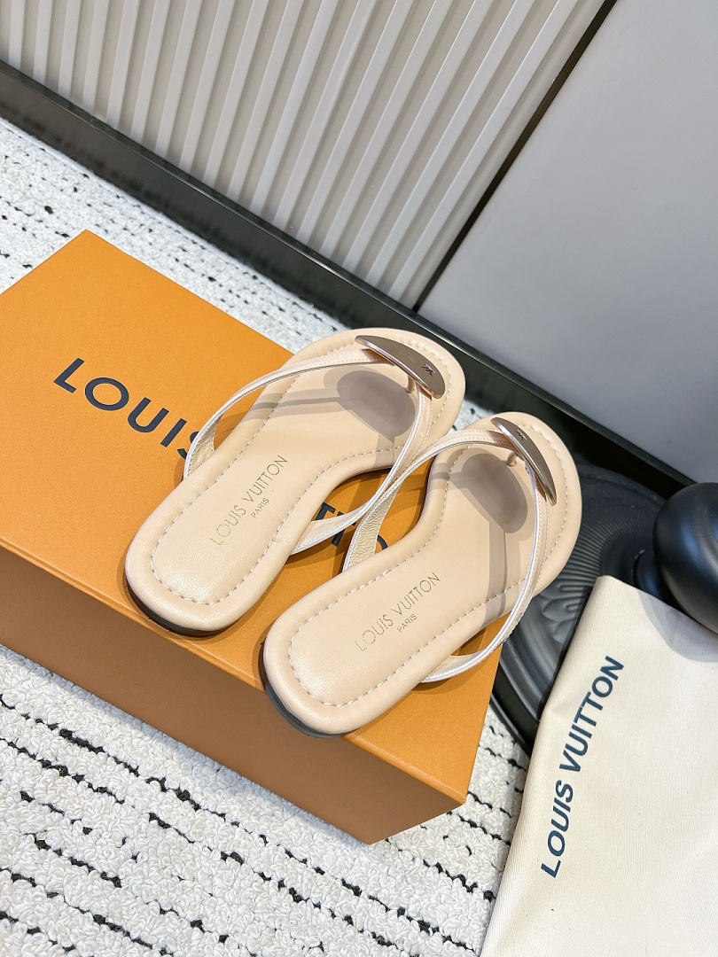Louis Vuitton Sunkiss Flat Sandal · R6L9 — תמונה 12