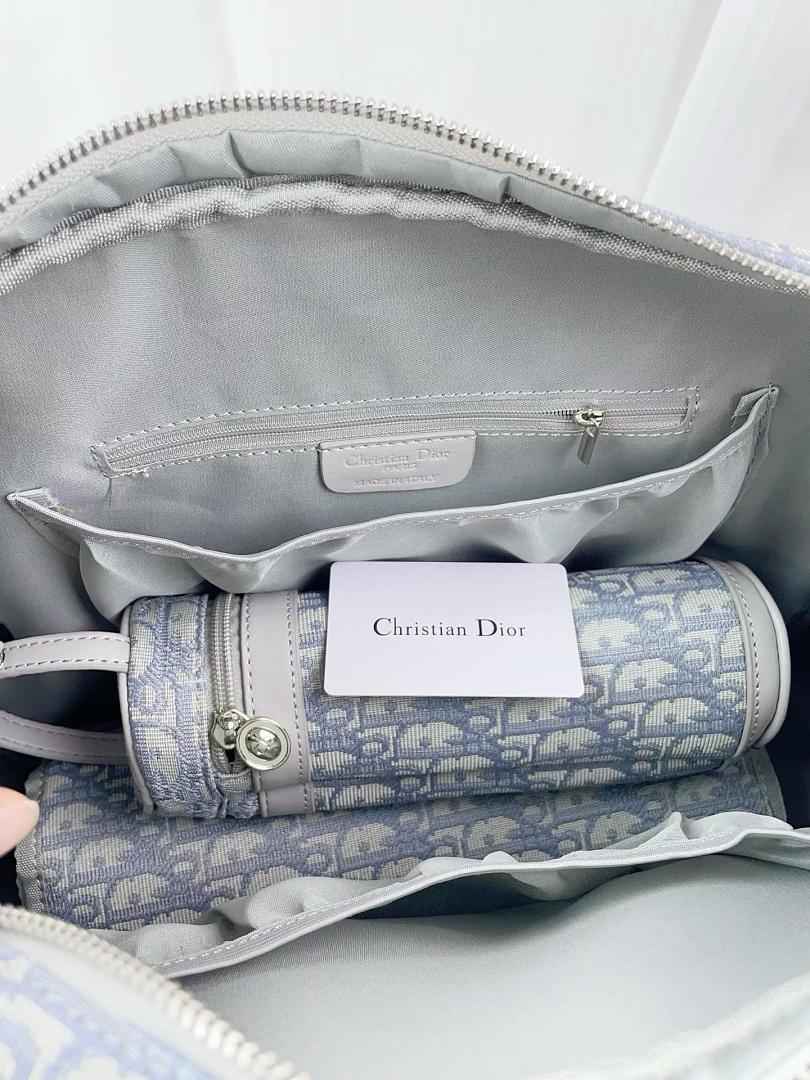 Gucci GG Supreme Diaper Bag · JX73 — תמונה 8