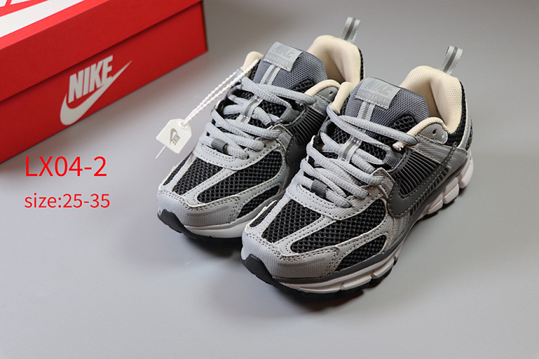 Nike Zoom Vomero 5 · LX04 — תמונה 20
