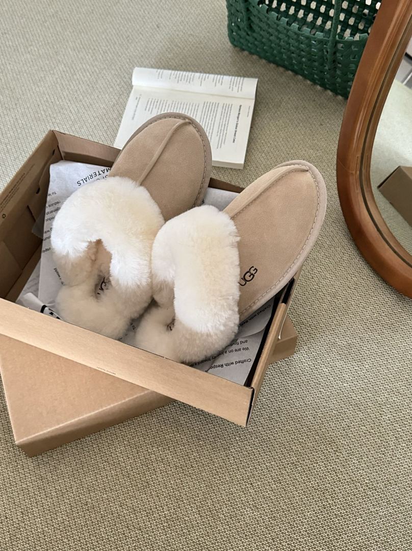 UGG Scuffette II · Y85G — תמונה 4