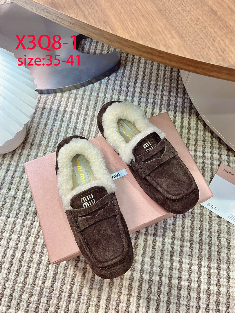 Miu Miu Ruches Shearling-Lined Suede Penny Loafers · X3Q8 — תמונה 3