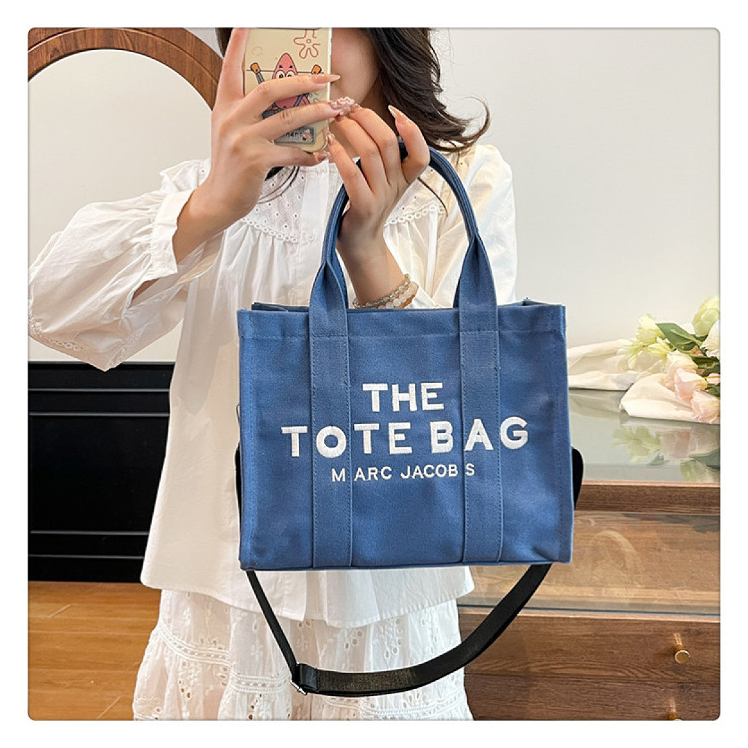 Marc Jacobs The Tote Bag · K24F — תמונה 18
