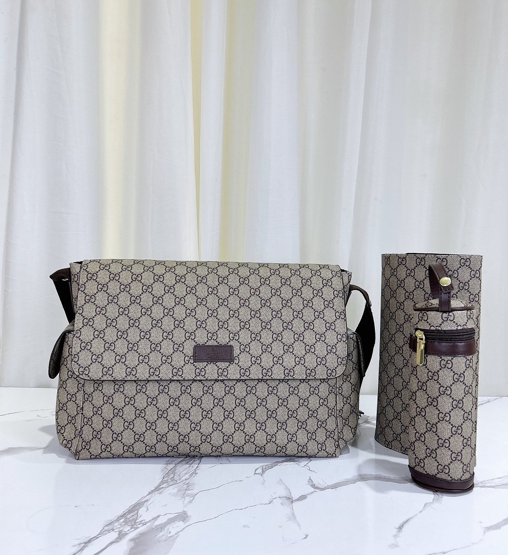 Gucci GG Supreme Diaper Bag · MAB — תמונה 3