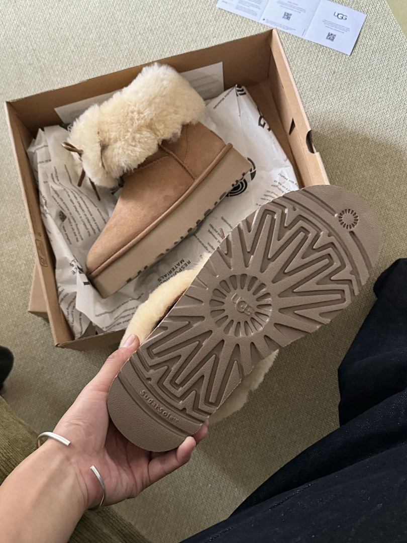 UGG Esmee · Y86B — תמונה 7