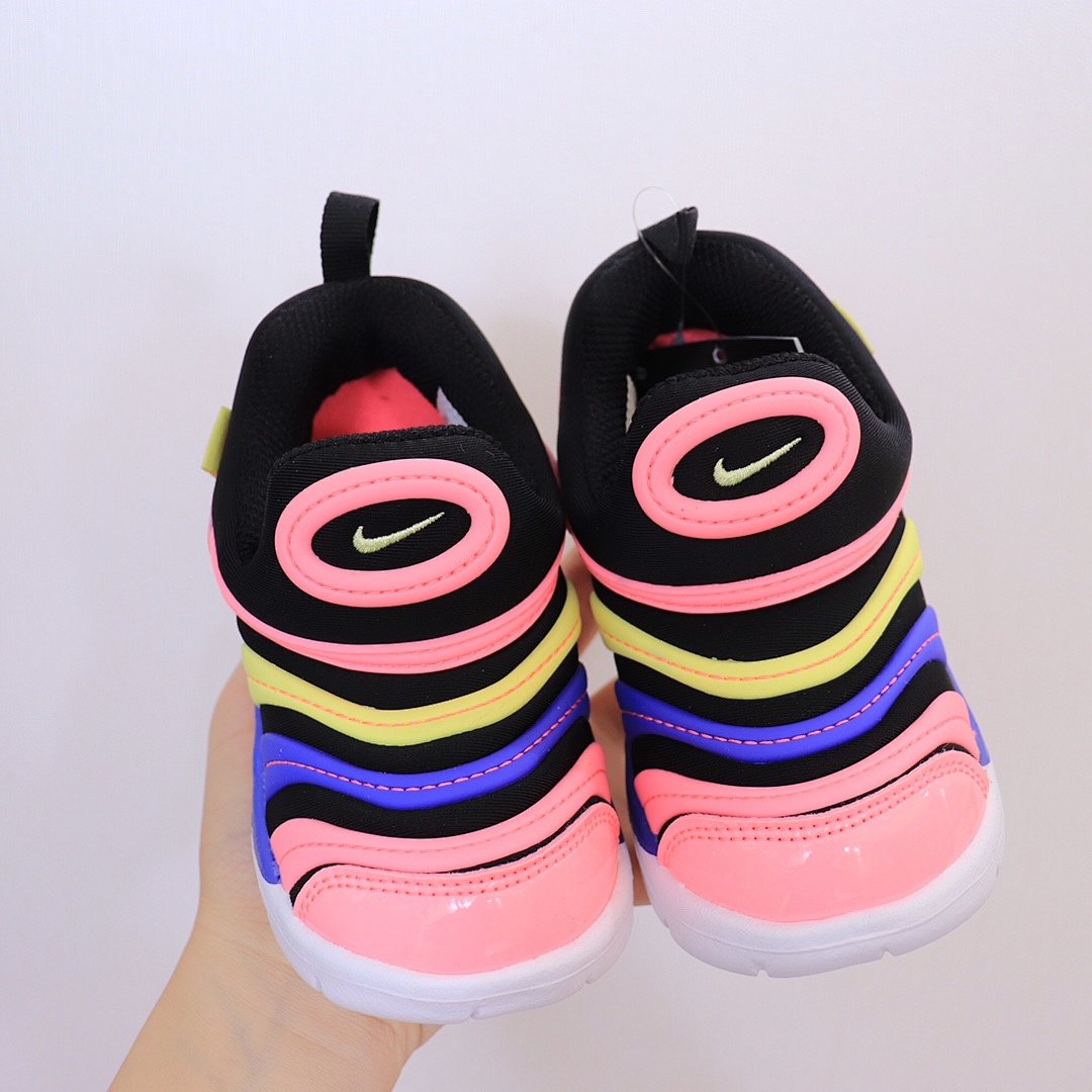 Nike Dynamo Free · RL3J — תמונה 14