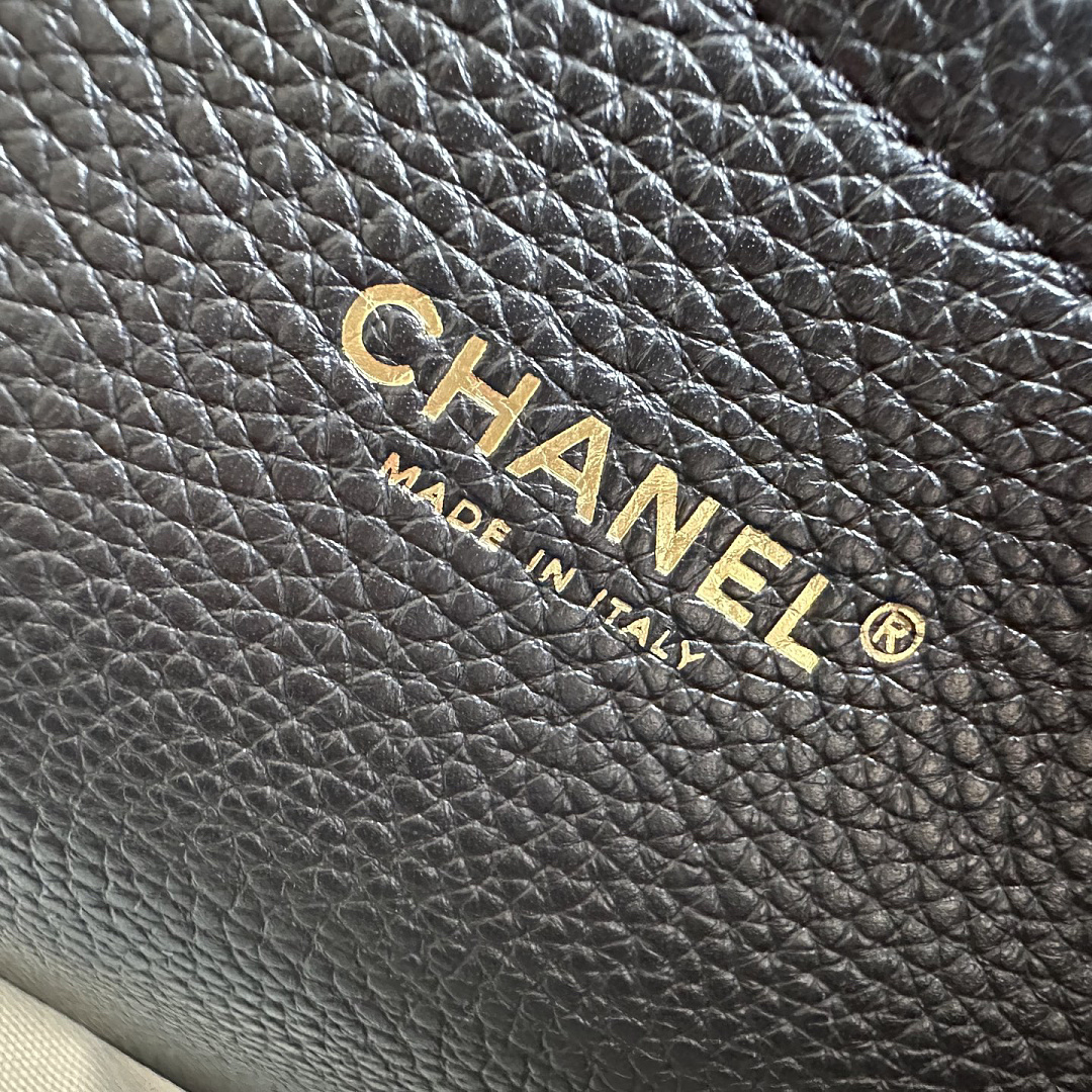 Chanel Shopping Bag · F10V — תמונה 6
