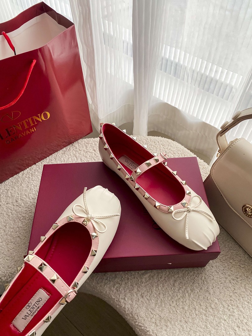 Valentino Rockstud Mary-Jane Ballerina · JZ62 — תמונה 11