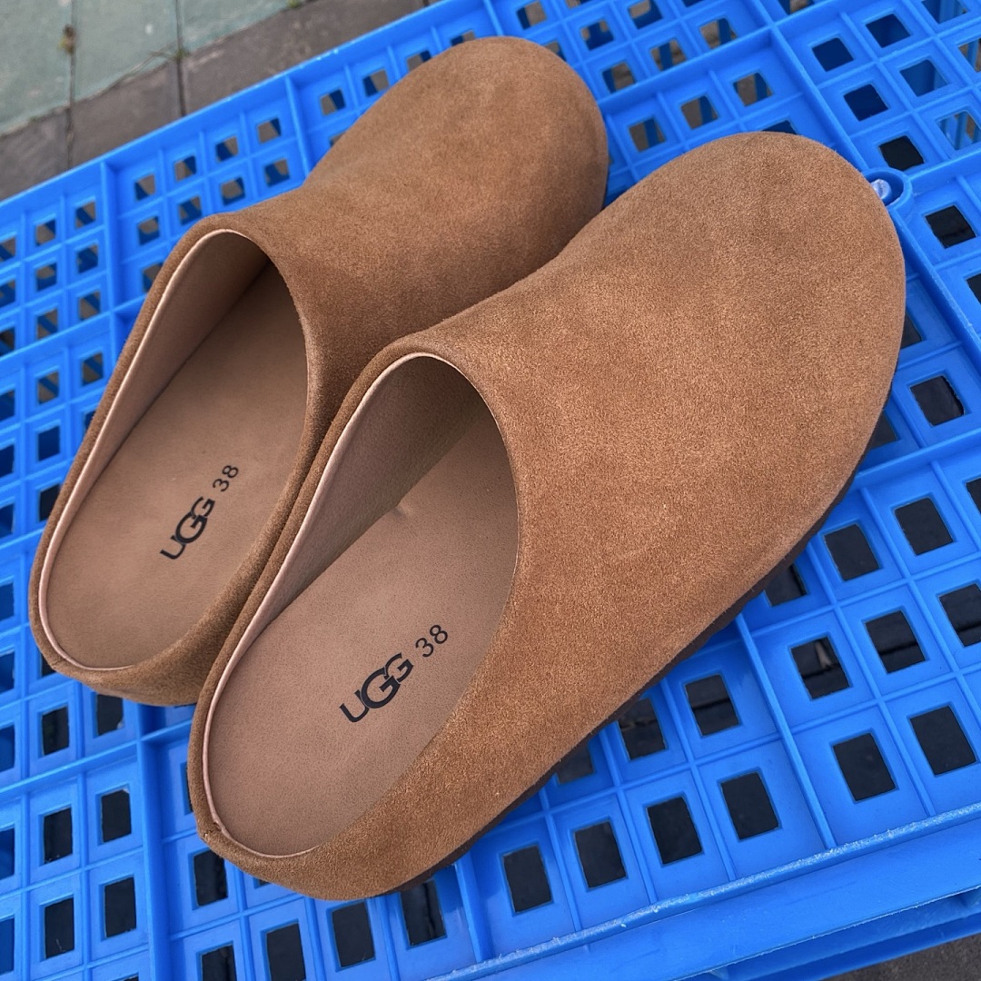 UGG — נעלי בית · A8BG — תמונה 9