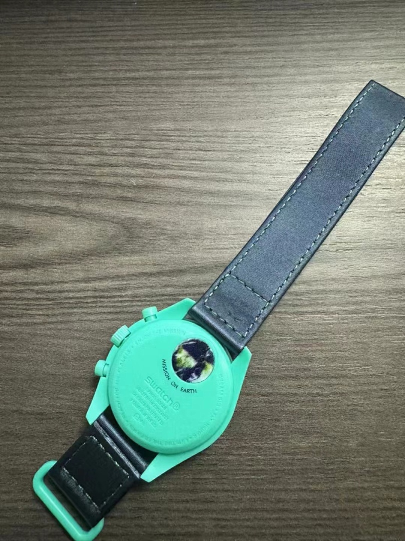 Swatch Mission to the Super Blue · Y66G — תמונה 5
