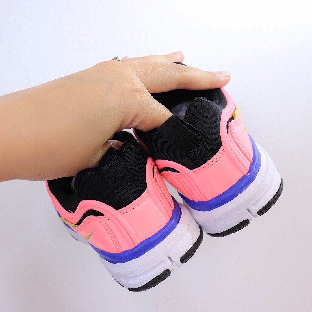 Nike Dynamo Free · RL3J — תמונה 9