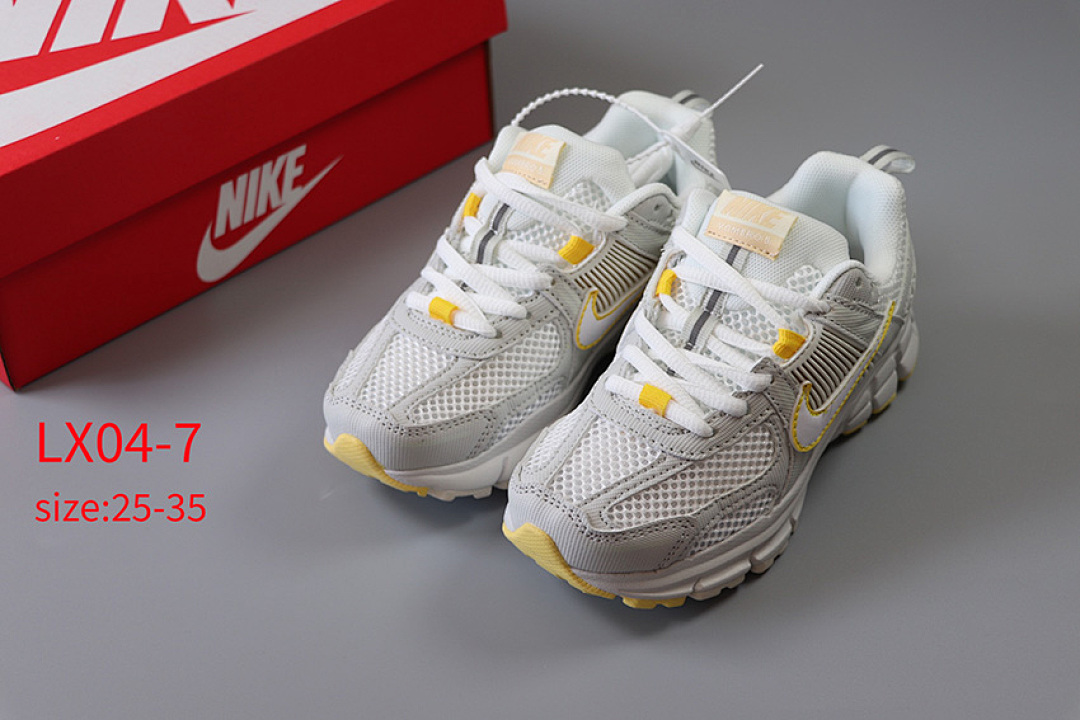 Nike Zoom Vomero 5 · LX04 — תמונה 16