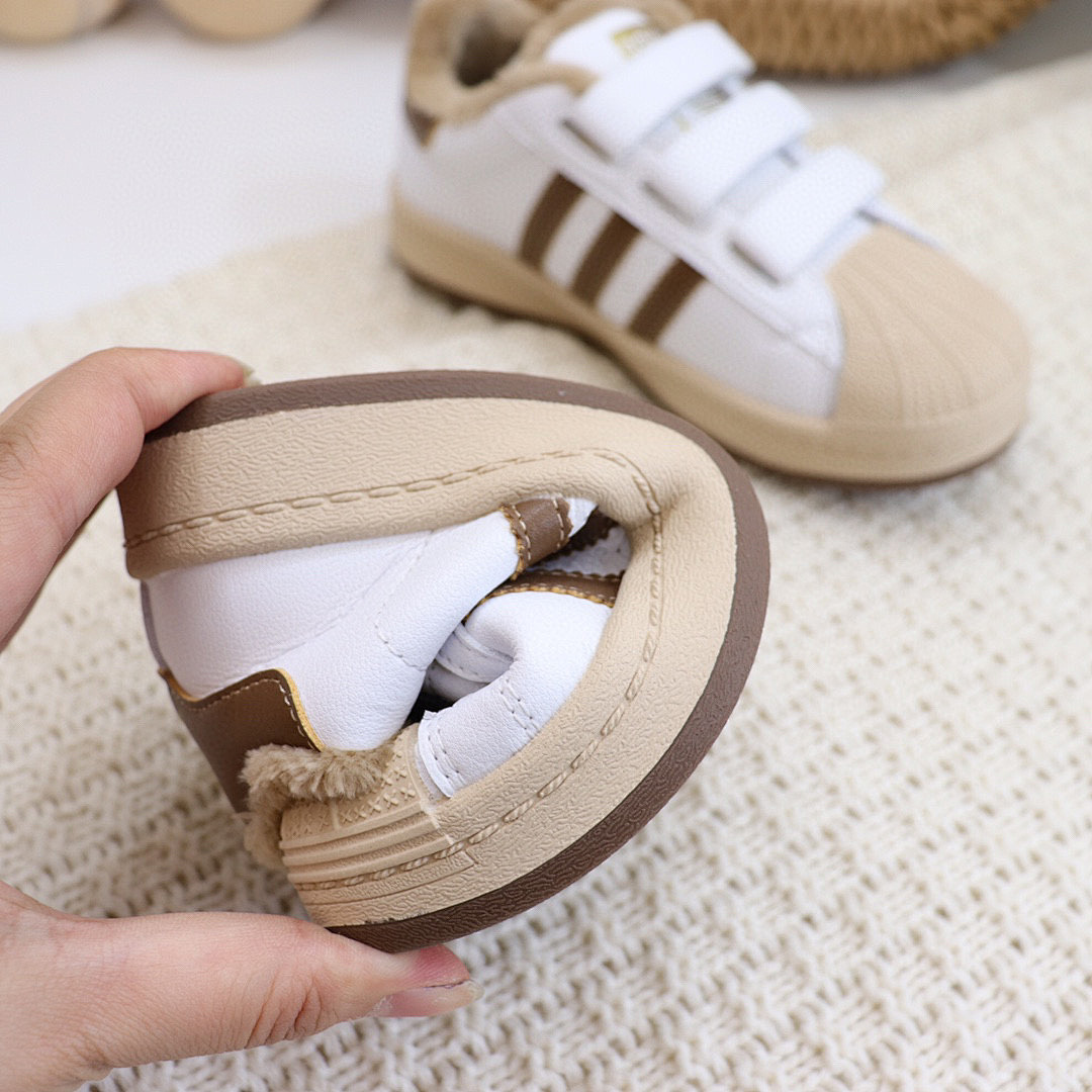 Adidas — סניקרס · Y112A — תמונה 5