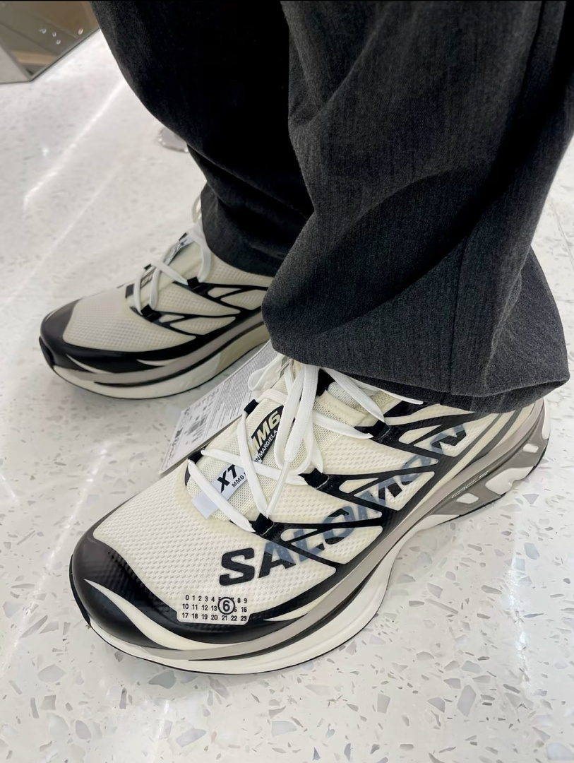 Salomon x MM6 Maison Margiela XT-6 Vanilla Ice · GRT6 — תמונה 11