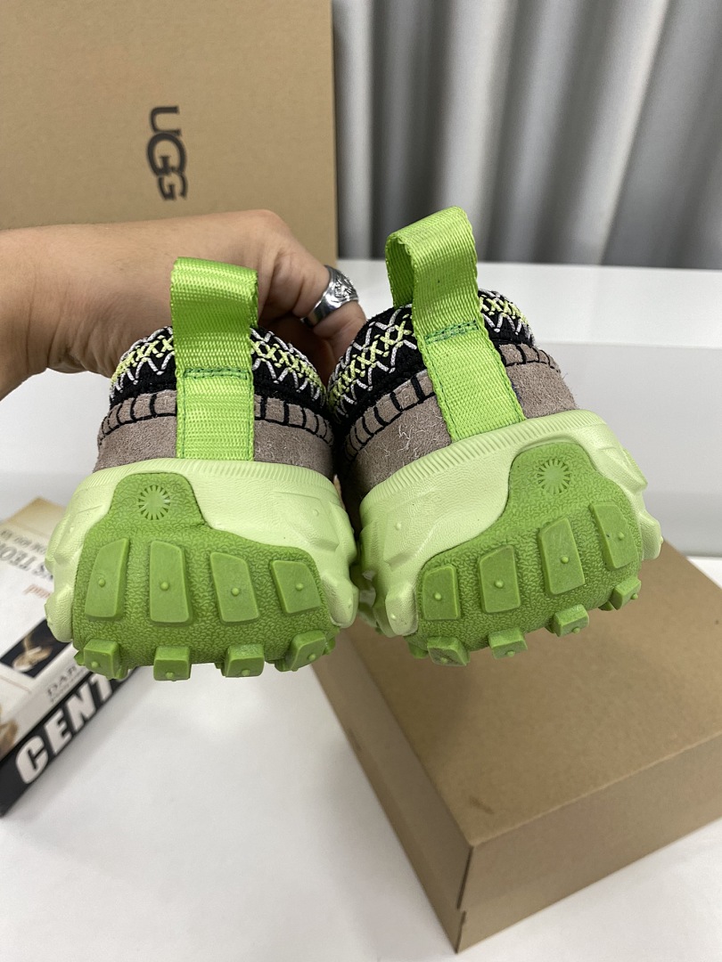 UGG Venture Daze · Y17B — תמונה 7