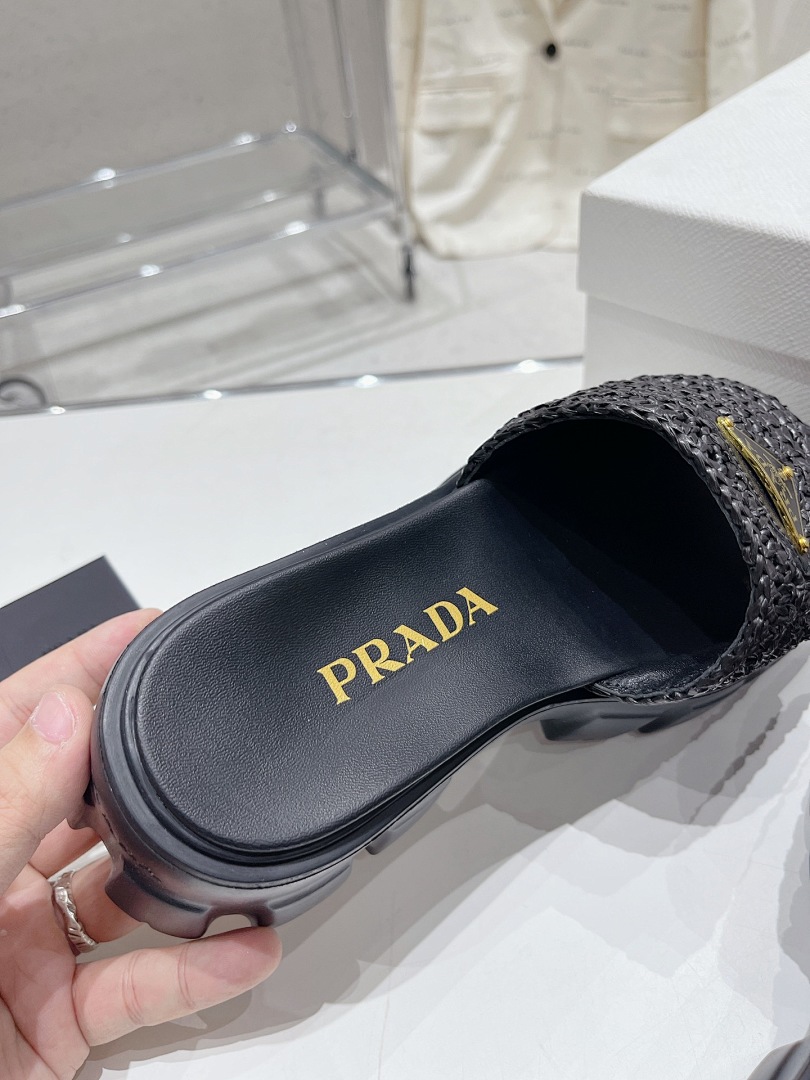 Prada Monolith · Y131P — תמונה 10