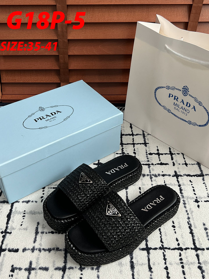 Prada Triangle Logo Slide Sandal · G18P — תמונה 17
