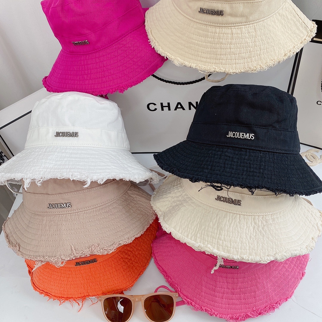 Jacquemus Le Bob Artichaut · J5A1