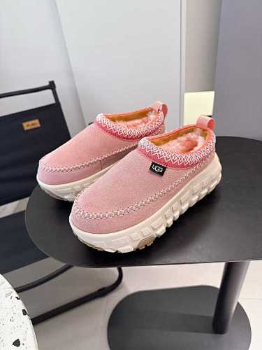 UGG Venture Daze · CB3