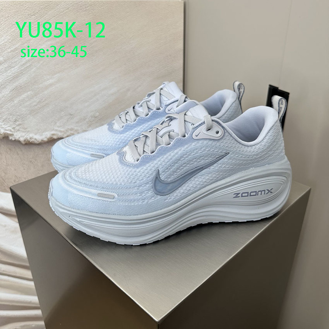 Nike Vomero Plus · YU85K — תמונה 8