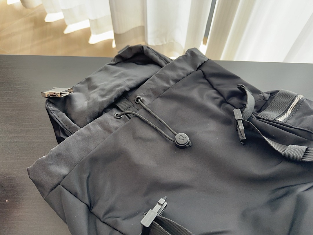 Lululemon Wunderlust Backpack *Small 14L · 87T5 — תמונה 9