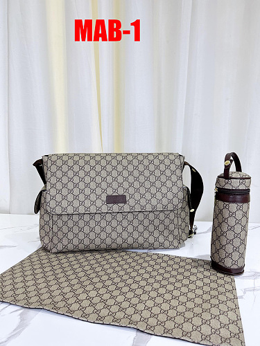 Gucci GG Supreme Diaper Bag · MAB
