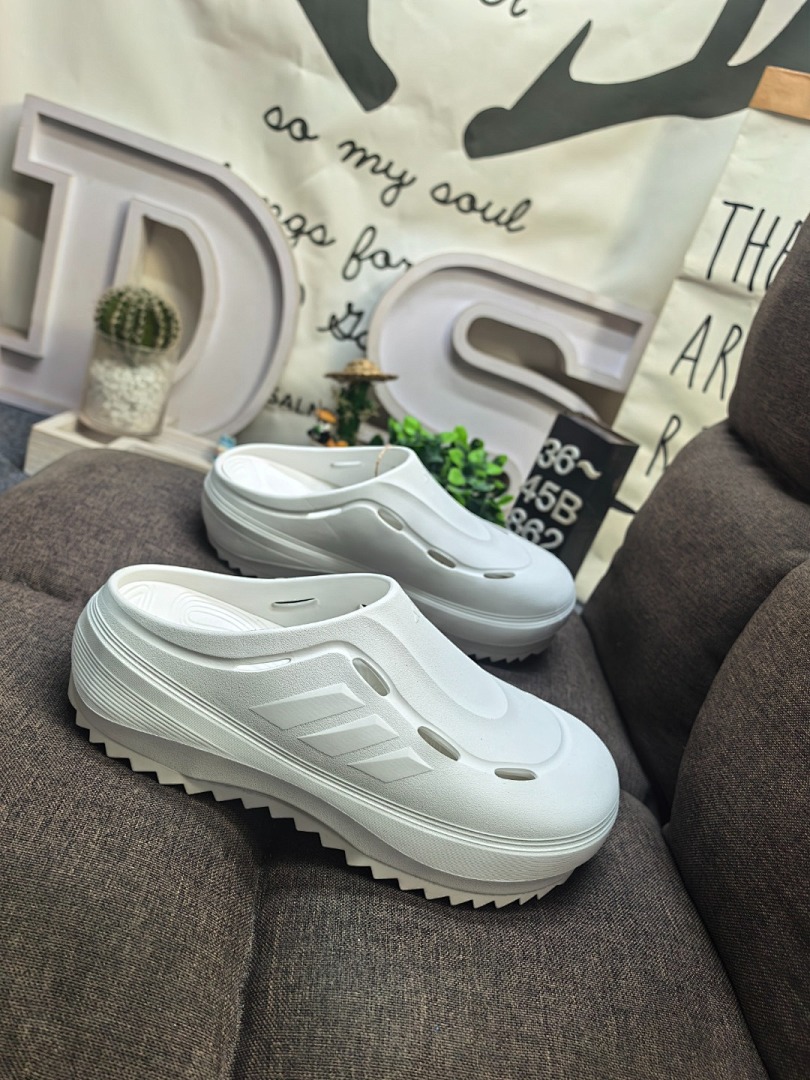 Adidas OZWAVE CLOG · XB02 — תמונה 5