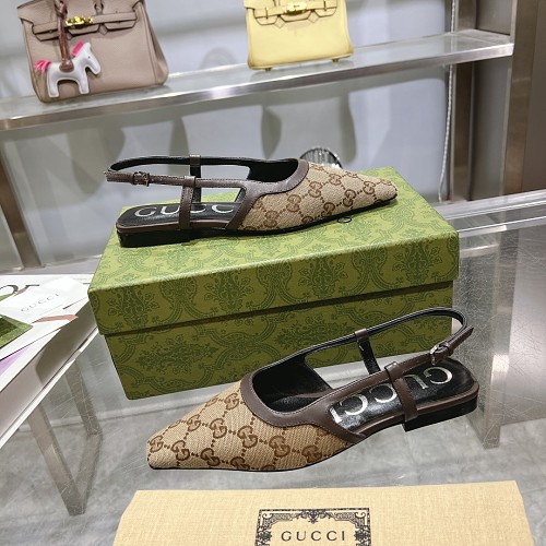 Gucci GG Canvas Slingback · SSS9