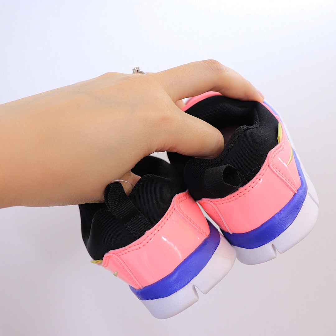Nike Dynamo Free · RL3J — תמונה 13