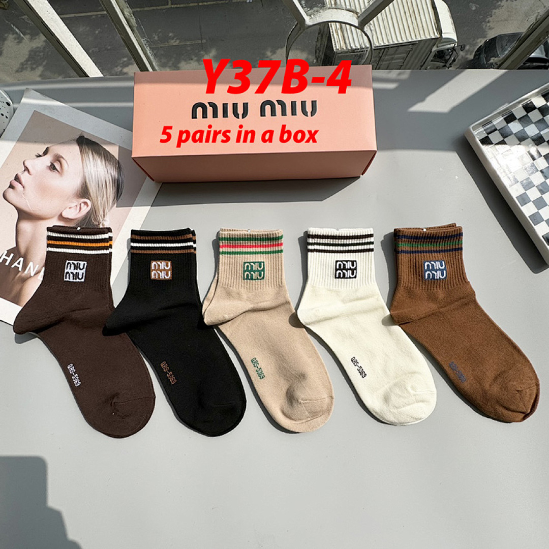 Alo Yoga Half-Crew Throwback Sock · Y37B — תמונה 31