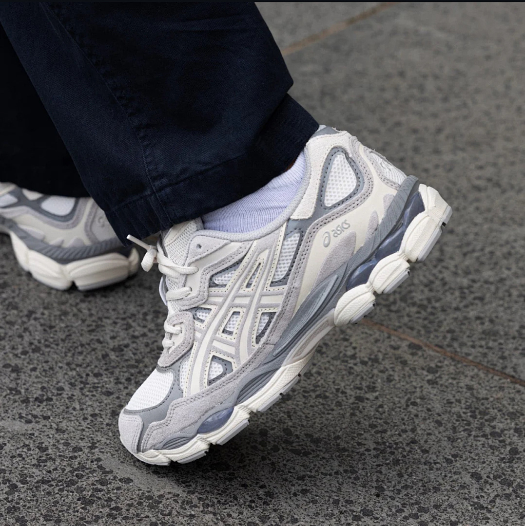 ASICS GEL-NYC · U44U