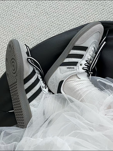 Adidas Samba OG · TV40