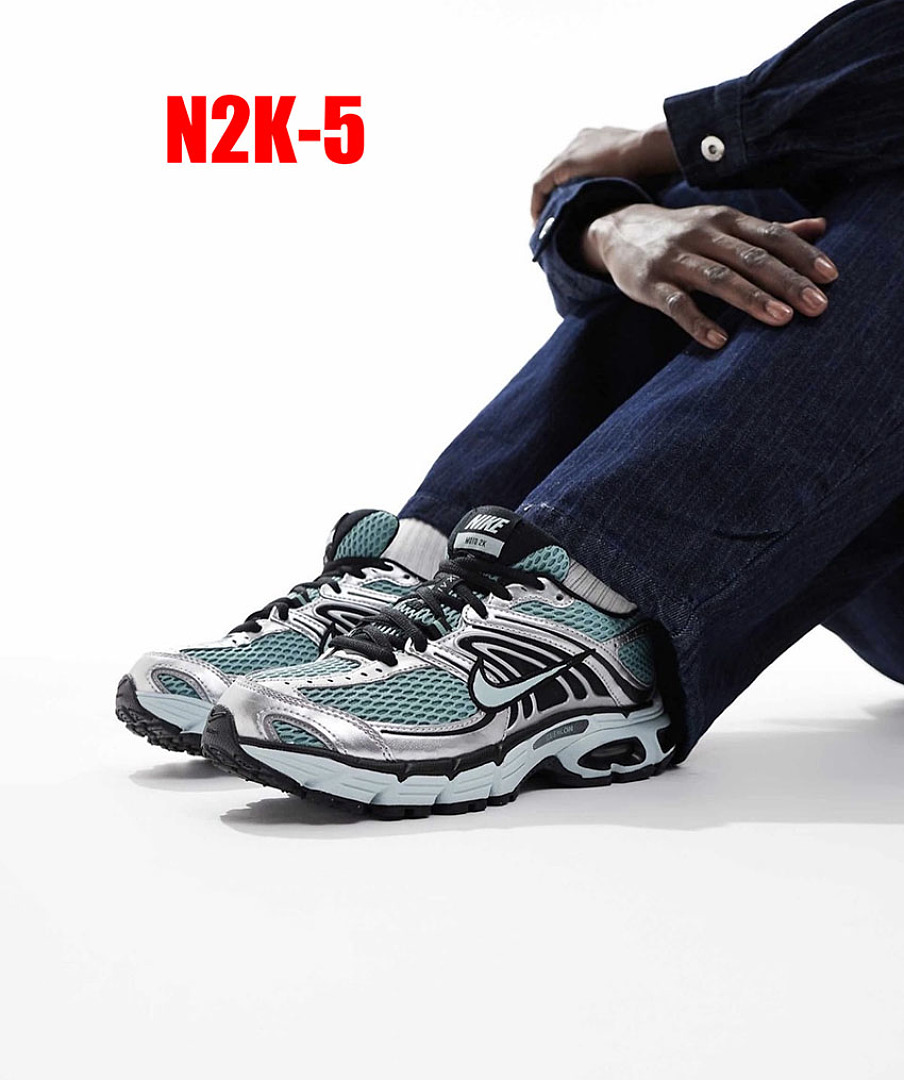 Nike Air Max Moto 2K · N2K — תמונה 19