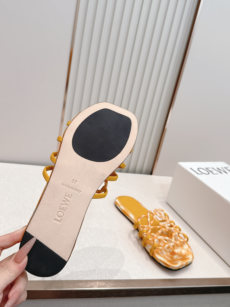 Loewe Petal Anagram · L03GB — תמונה 6