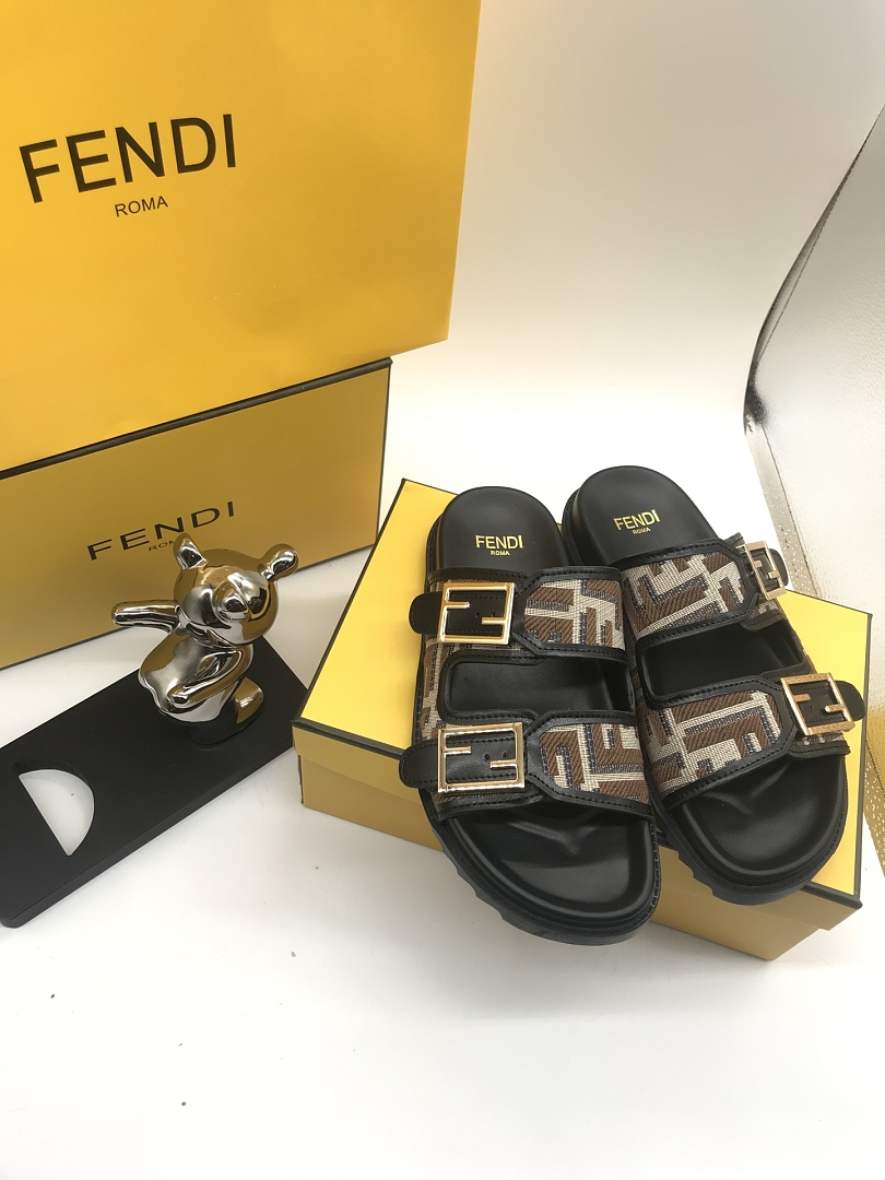 Fendi Feel · 985U