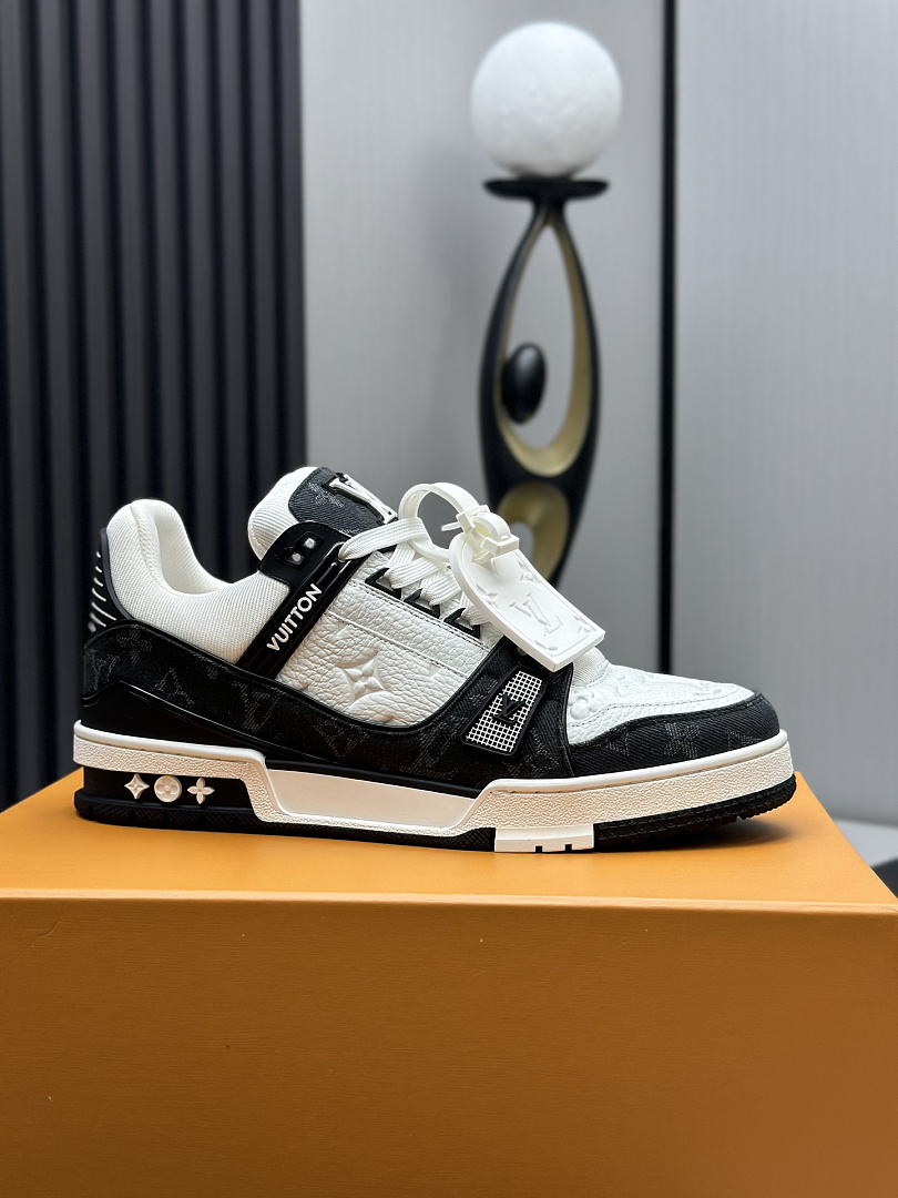 Louis Vuitton LV Trainer · L26K — תמונה 3