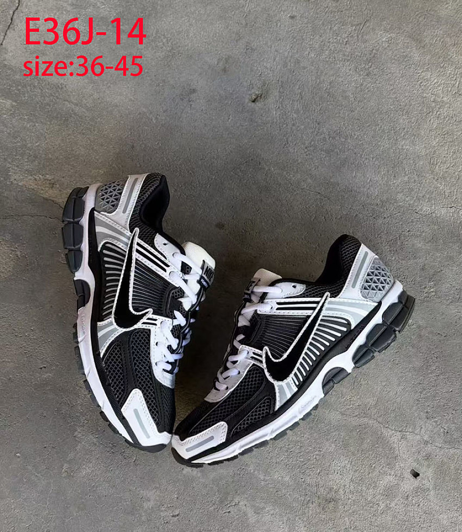 Nike Air Zoom Vomero 5 · E36J — תמונה 17