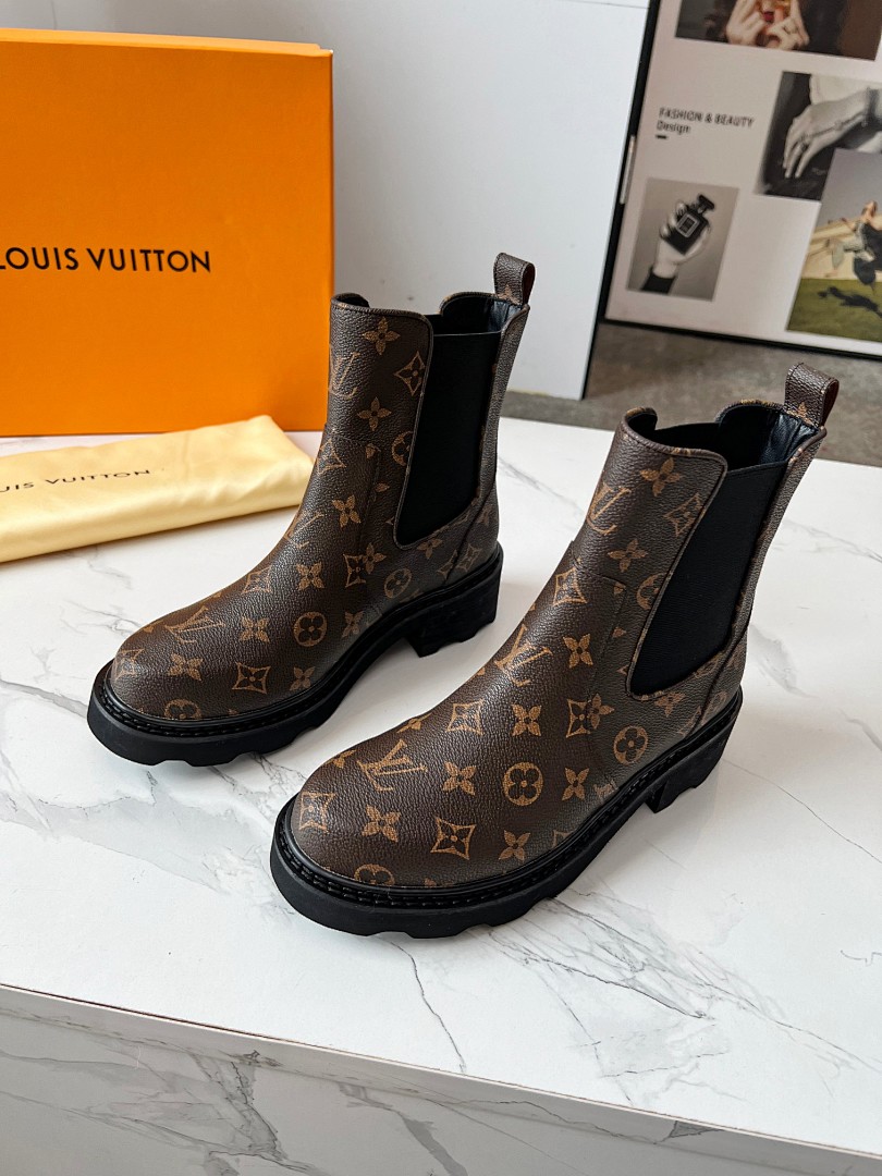 Louis Vuitton Beaubourg Chelsea Ankle Boot · M23L — תמונה 6