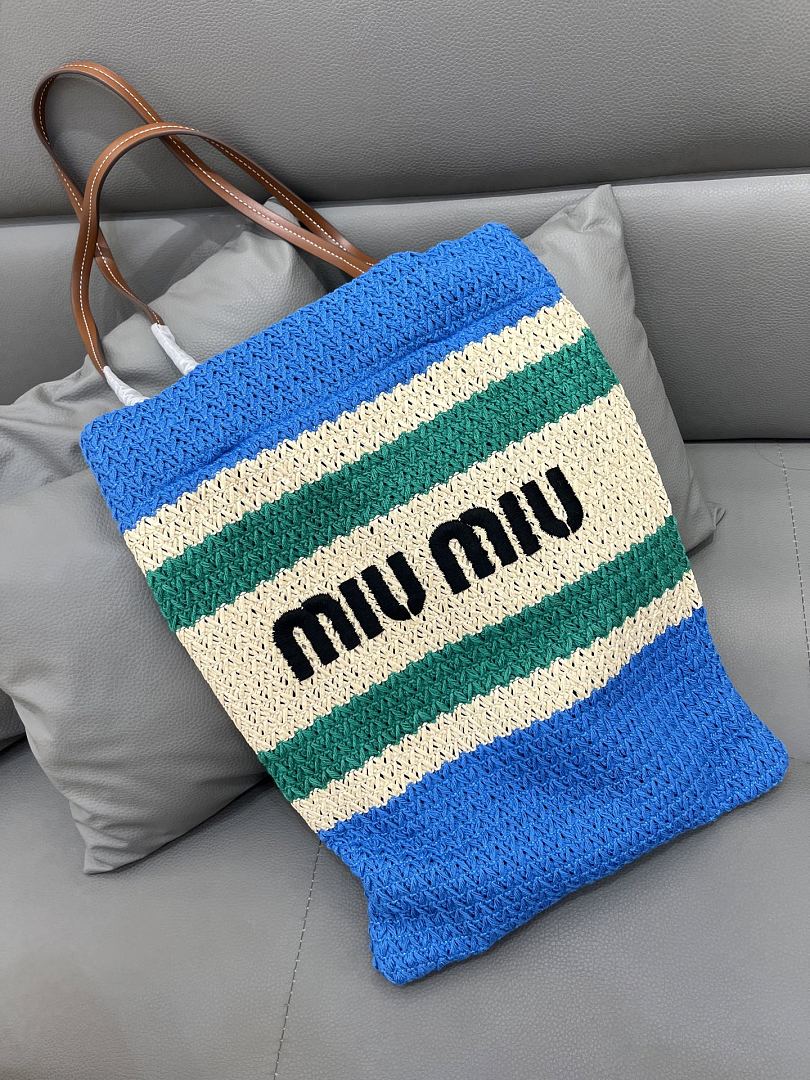 Miu Miu Raffia Crochet Stripe Tote · LX78 — תמונה 2