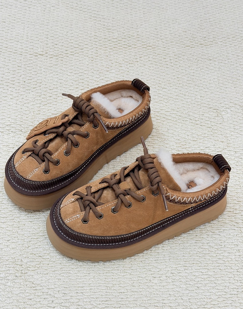 UGG Heritage Lace-Up Slipper · G865 — תמונה 7