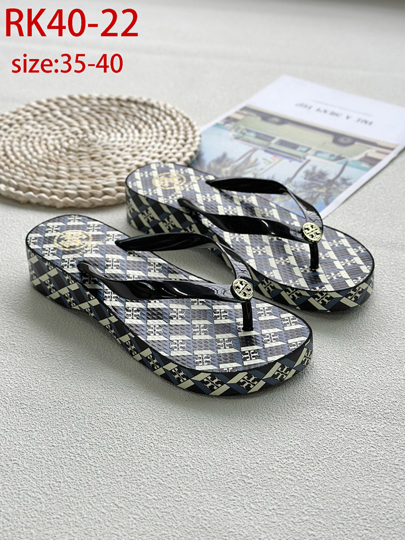 Tory Burch — כפכפי אצבע · RK40 — תמונה 13