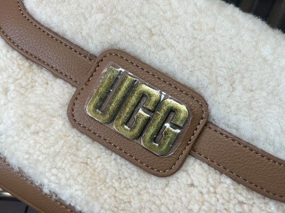 UGG — תיק כתף · Y922U — תמונה 14