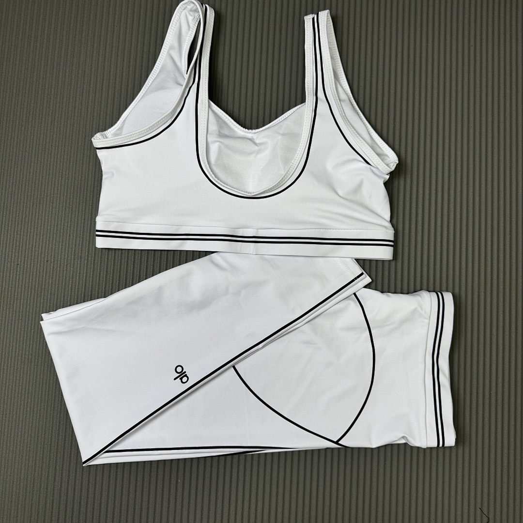 Alo Yoga Airlift High-Waist Suit Up · Y130L — תמונה 17