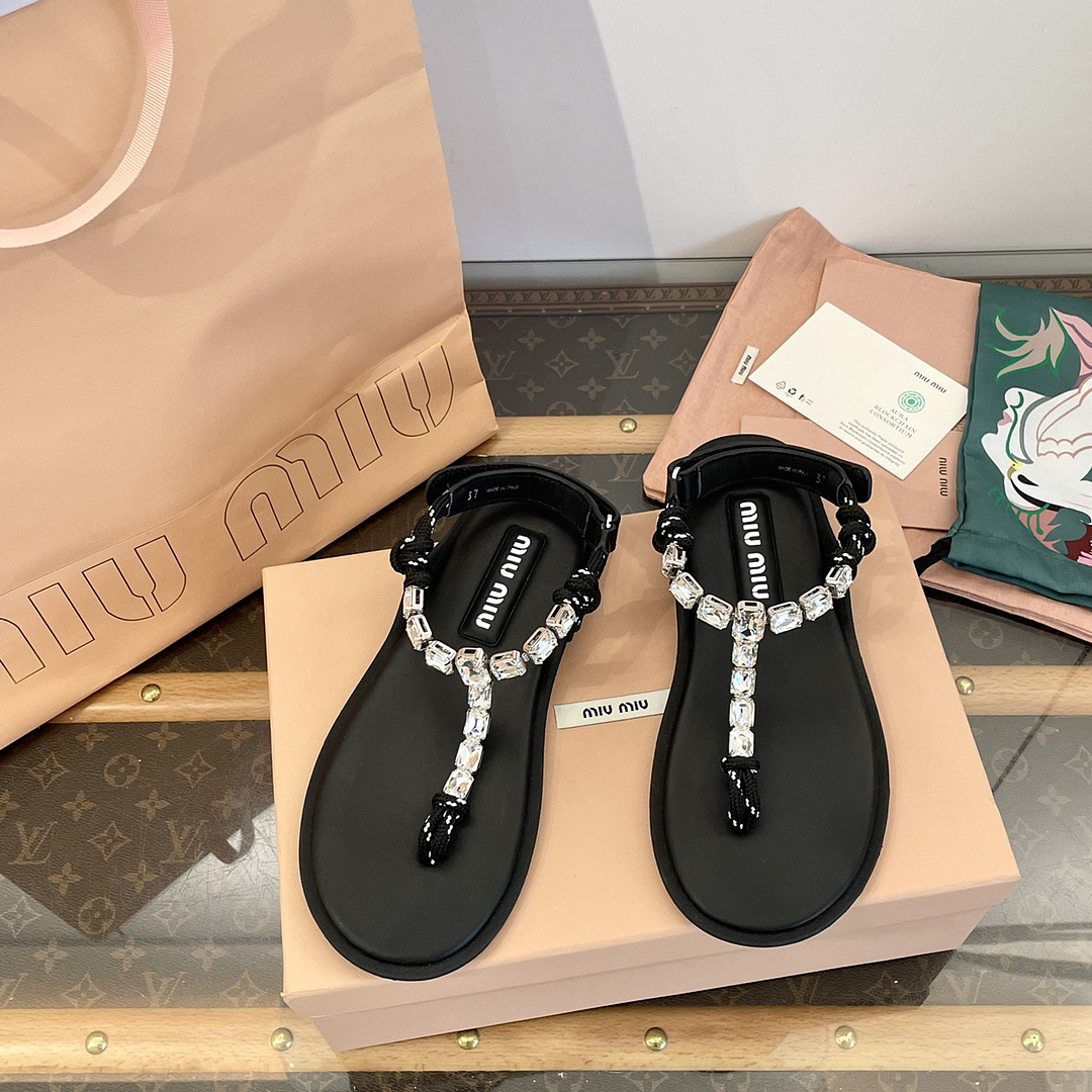 Miu Miu Crystal Cord Thong Sandals · M88X — תמונה 8