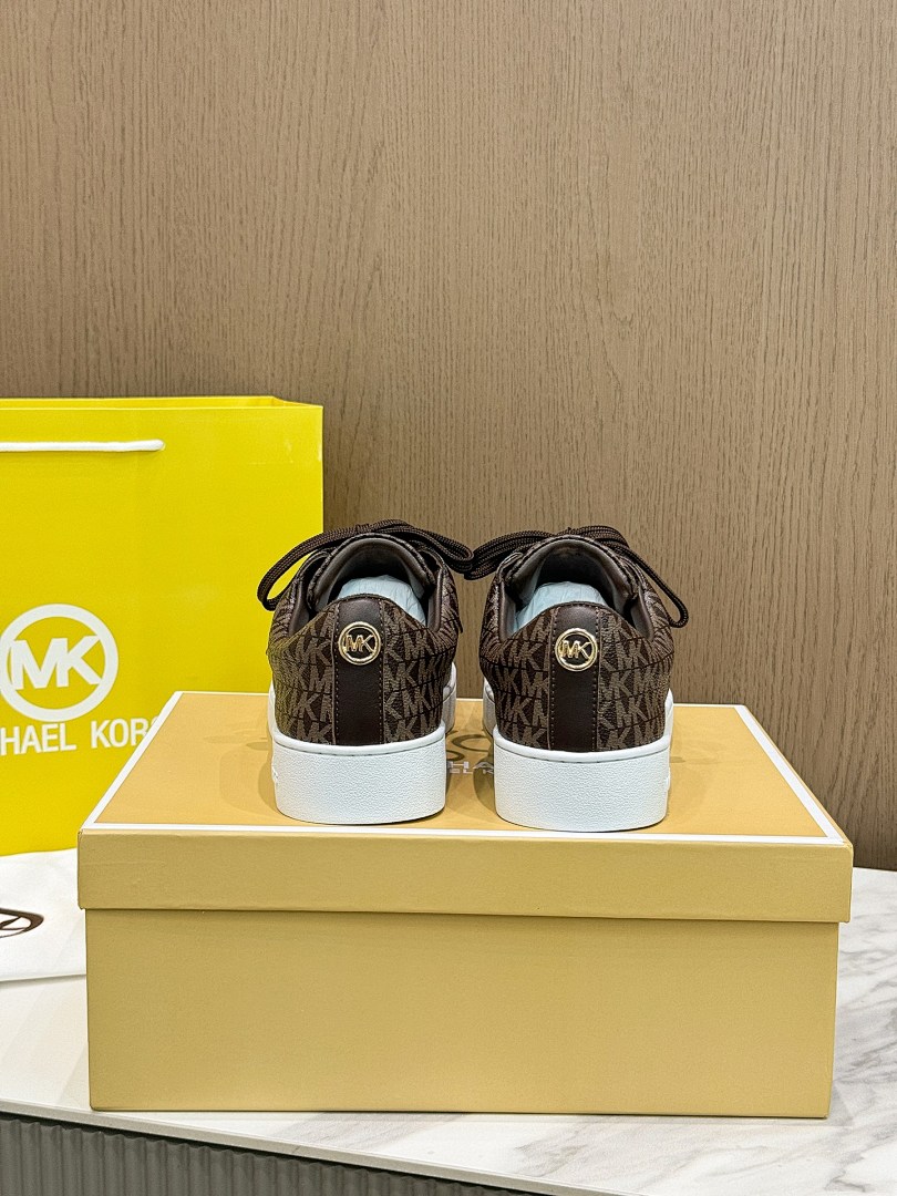 Michael Kors Keaton · WUS5 — תמונה 9