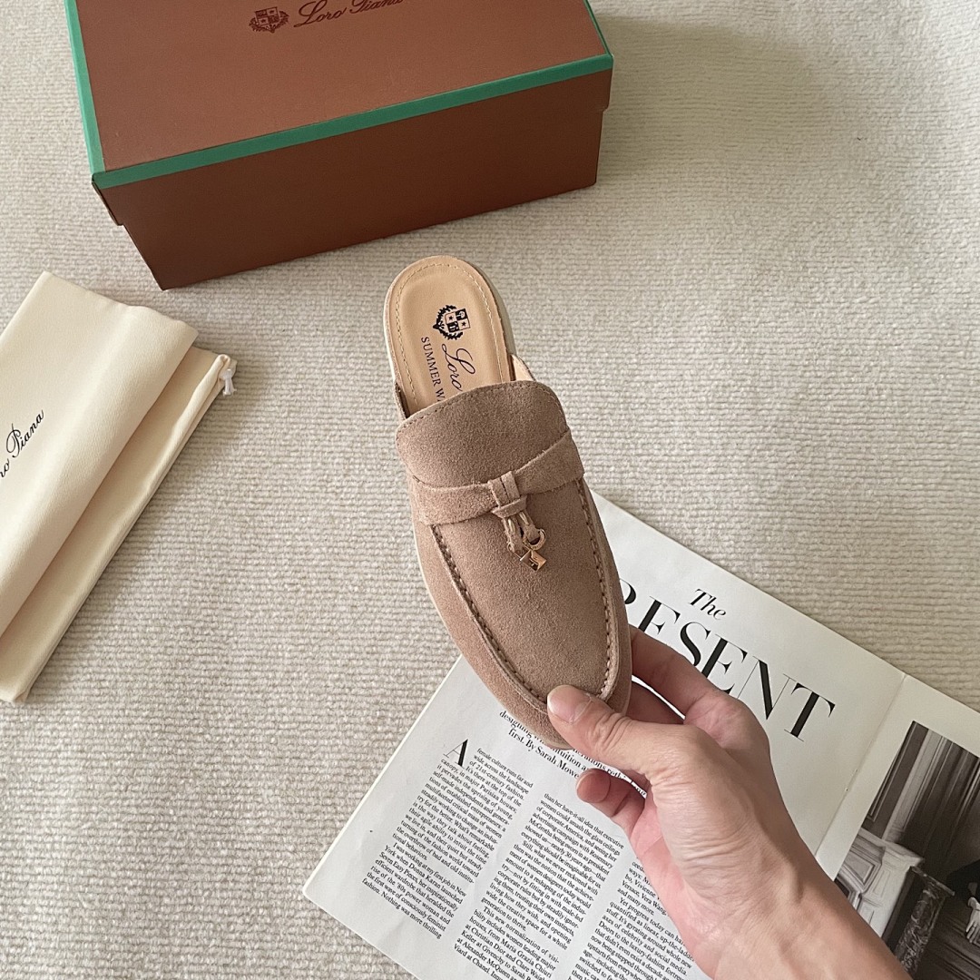 Loro Piana Summer Charm Walk · EFE2 — תמונה 9