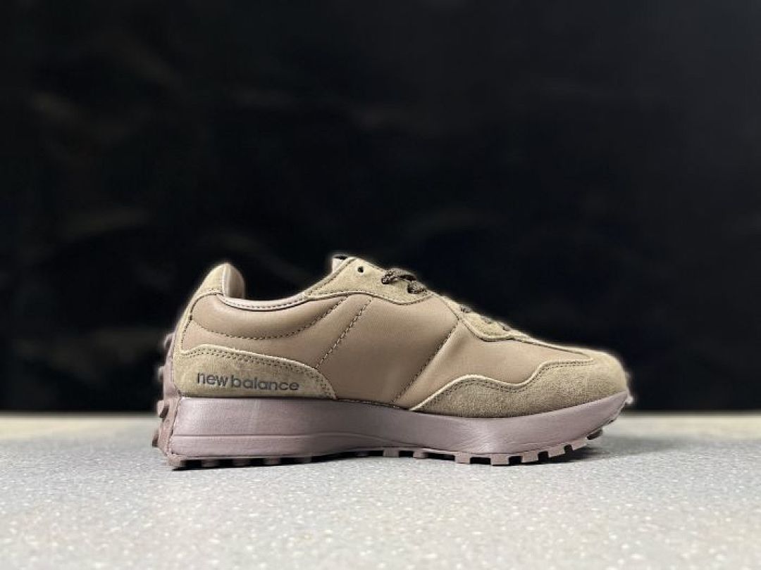 New Balance 327 · HH2K — תמונה 9