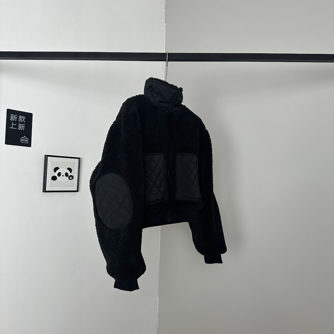 Alo Yoga Sherpa Edge Bomber · YA01 — תמונה 9