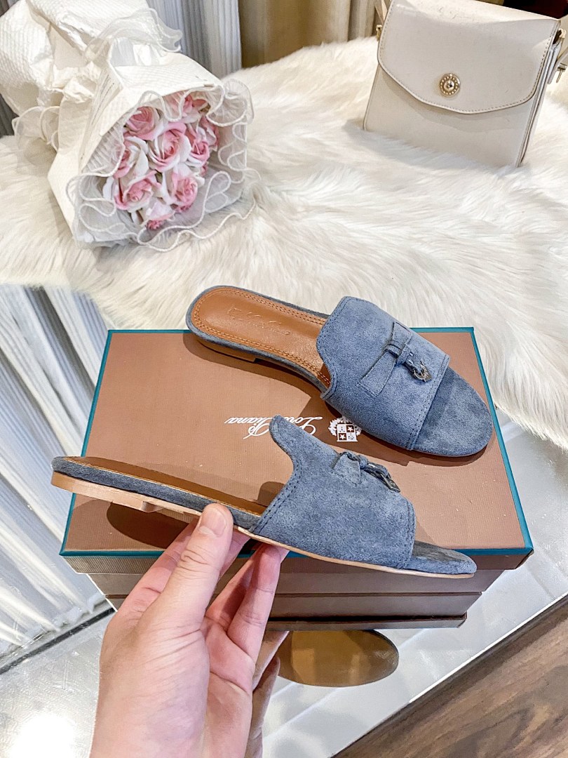Loro Piana Summer Charms Sandal · 2QQF — תמונה 8